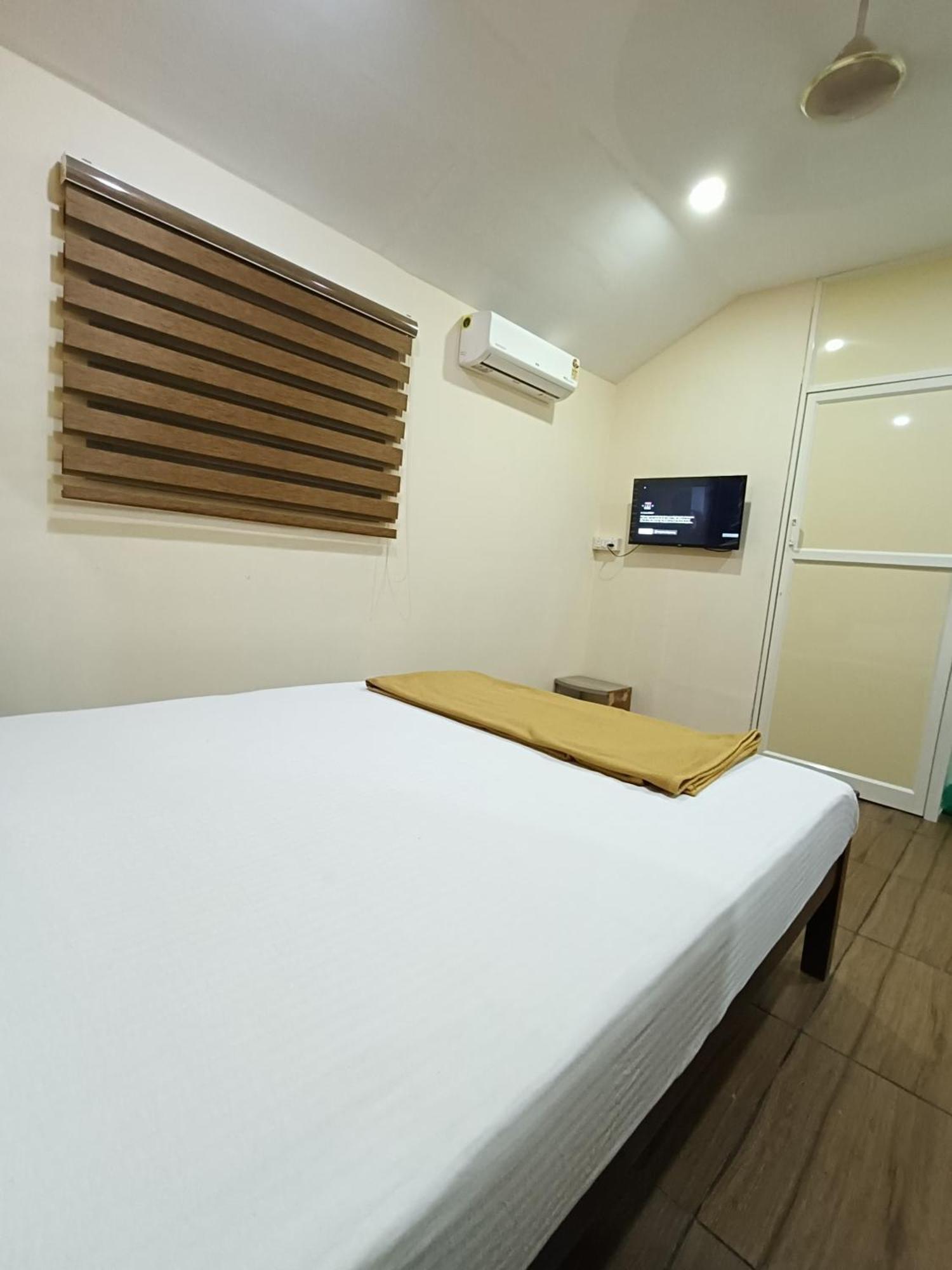 Sahara Suites Kochi Exterior foto